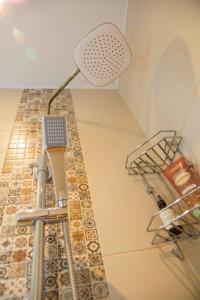 Central Sofia 3-bedroom apartment - Urban Art gallery - Free Parking!