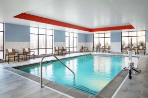 Hampton Inn & Suites ChicagoWaukegan