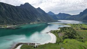 Midnattsolveien 3158,Sommarhusstrand Laukvik Lofoten Norway
