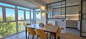 Museo Evolución - Apartamentos Burgos Deluxe