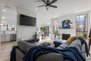 The Bonnie - 5 Bed Near Everything - 4hvězdičkové hotely ve městě Cedar Park