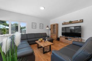 Grosse Luxus-Villa fur 12 Personen mit Pool, Jachuzzi und Meeresnähe