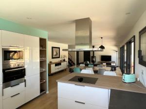 Villas Villa du Bois de la Fontaine, 4 etoiles, avec grande piscine privee : photos des chambres