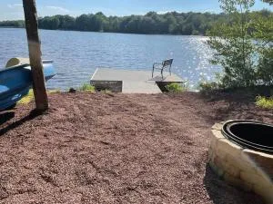 Lakefront!!! 4BR/3BA , sauna, private dock, boat.. - Arrowhead Lake