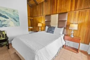 H4 LAS CABAÑAS - Corozal