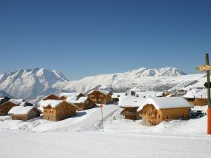 Chalets Chalet with fireplace in Alpe d'Huez : photos des chambres