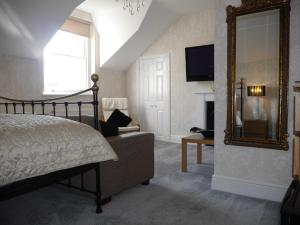 Deluxe King Suite room in Haversham House - Adults Only