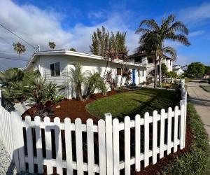 Pacific Beach Family House with Backyard AC Garage and Fast Fiber Internet