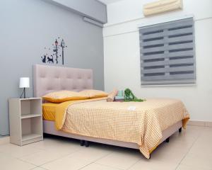 Five H Family Service Apartment