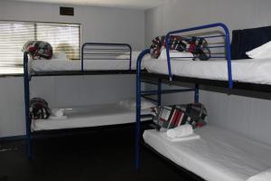 Batemans Bay Holiday Park & Hostel