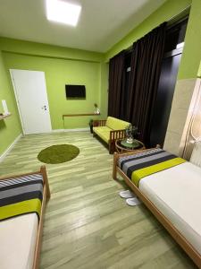 Green Apartment