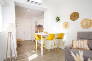 Soleil dÉté - Netflix & Wifi - Balcon - Climatisation - Parking Gratuit - check-in 24H24 - Emplacement Vélos - GoodMarning