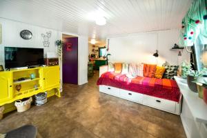 Boho House 1 in camp Terme Catez