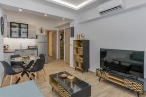 Paps Lab Apartments