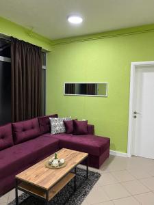 Green Apartment