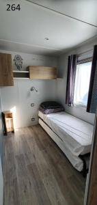 Campings davorel mobil home : photos des chambres