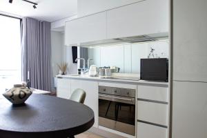 Executive Apartment at Ellipse Waterfall