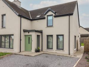 19A Lighthouse Village