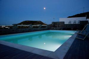 Hotel Glaronissia Rooms & Suites Milos Greece