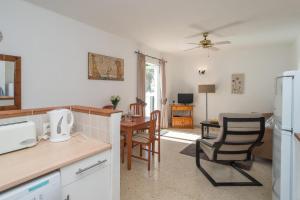 Tetuan 31 Oasis Properties