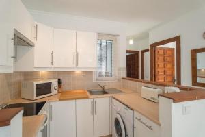 Tetuan 31 Oasis Properties