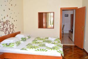 Quiet Haven*** Rijeka Center: Cozy & Spacious, King XL Bed, Pomerio 23