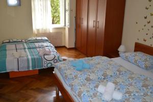 Quiet Haven*** Rijeka Center: Cozy & Spacious, King XL Bed, Pomerio 23