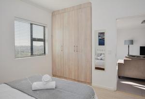 Luxury Beachfront Apartment in Big Bay- 2 bedroom