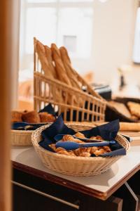 Kyriad Metz Centre - Restaurant Moze