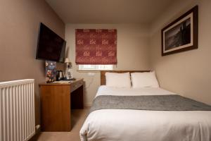 Wellington Hotel by Greene King Inns