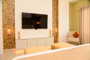 Ocean Breeze - UDAYA Luxury Apartments