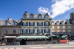 Hôtel-Restaurant Logis l Aubrac Laguiole