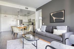 2BR Mission Bay w Gym nr Caltrain SFO-21