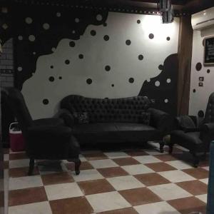 شقه ١٨٠ متر علي الرئيسي في شارع محمد فتحي