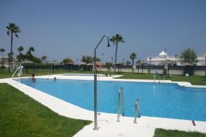 Beachfront 3 Bed Apt San Luis De Sabinillas