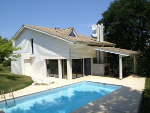 Villas Villa with private swimming pool, near beach : photos des chambres