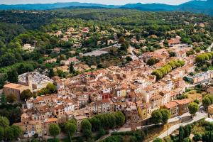 Villas Charming traditional house in Provence hill : photos des chambres