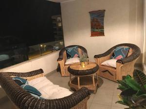 Sobre línea de Playa, Maravillosa Vista al mar 2B2B-Wifi-TV70´Netf- Estacionamiento propio