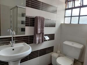 Bamboo Springs Apartment