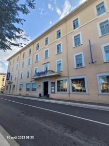 Hotels HOTEL KYRIAD ORANGE Centre A7-A9 - 3 etoiles - HOTEL DES PRINCES : photos des chambres