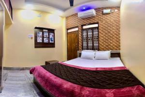 Bobby Premium Residency 350m from Jagannath temple