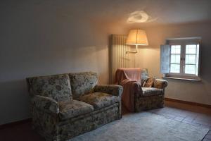 Casa spaziosa in caratteristico paesino di alta collina