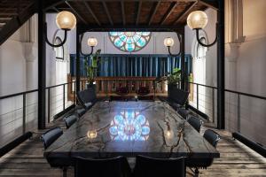 La Chapelle du Carmel - Centre ville - 340 M2 - SPA - Cinéma - Parking -