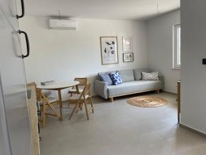Sur La Plage terrace apartment