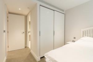 Stylish 2 Bed Flats Near US Embassy