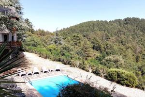 Maisons de vacances Chalet 14 pers avec vue panoramique et piscine chauffee : photos des chambres
