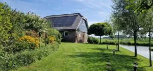 Water & Meadow cottage in Central Holland 2A & 2C - Gellicum