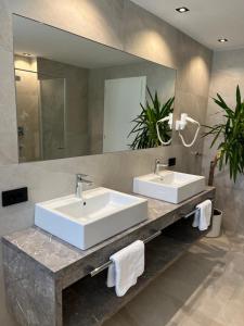 B&B MARINA contacless check in