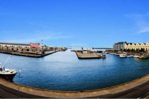 Luxury City Center Penthouse - Best Location