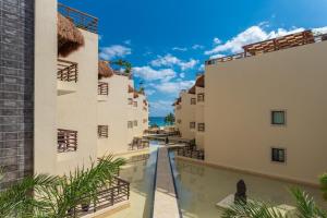 ATA02 PrivatePool- Exclusive Aldea Thai